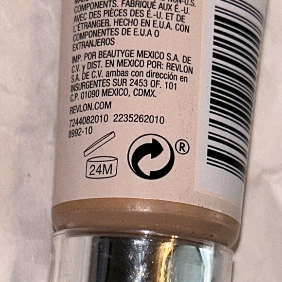 Revlon PhotoReady Candid Finish Anti Pollution 260 Chai Foundation New - Picture 7 of 7